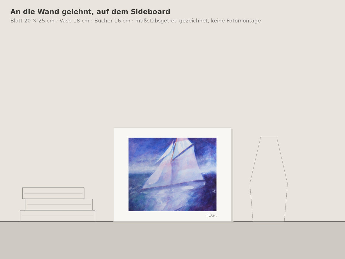 „Unter Segeln in Violett“ von Peter Wirth, an die Wand gelehnt auf einem Sideboard, maßstabsgetreu gezeichnet